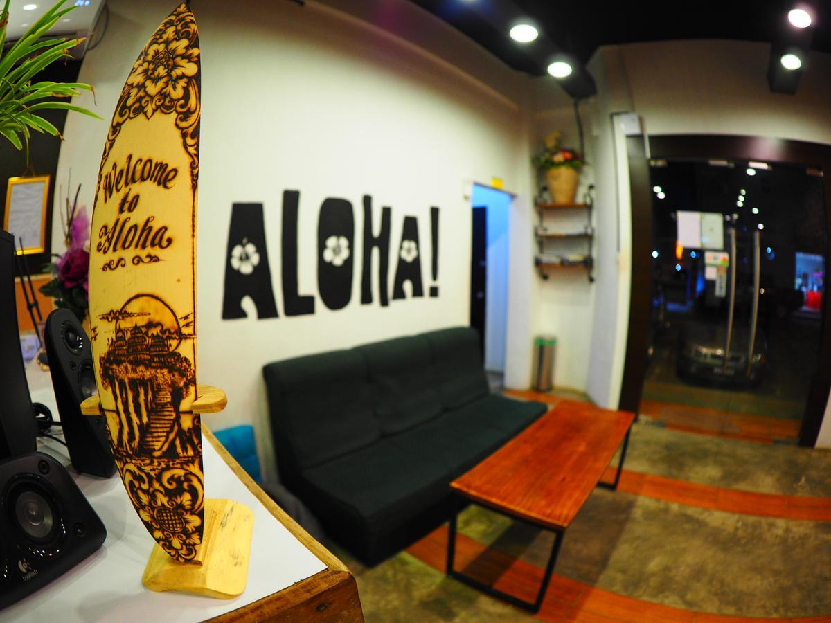 Aloha Capsule Hostel Semporna Extérieur photo