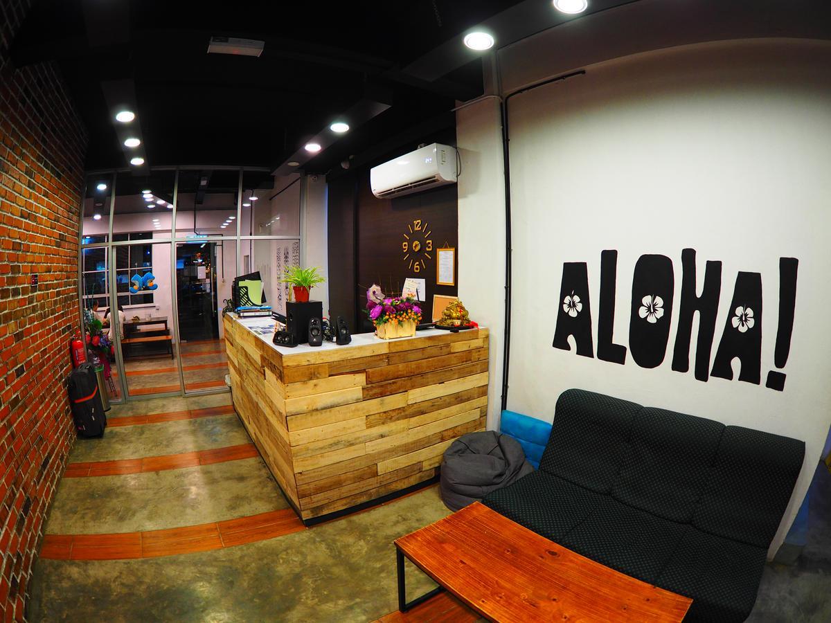 Aloha Capsule Hostel Semporna Extérieur photo